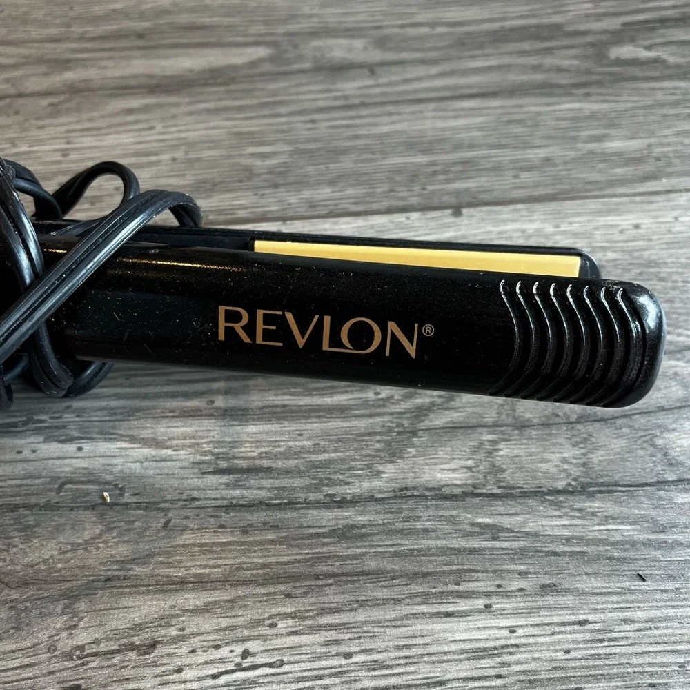 Revlon Hair Straightener Hot Hair Tool with Auto Shutoff 1 Inch Black